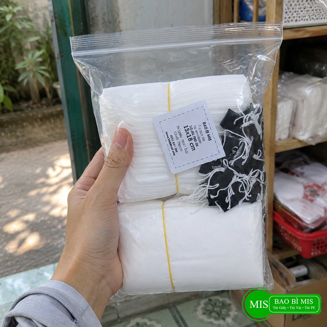 100 Túi bọc trái cây có nút cao su 13x18cm