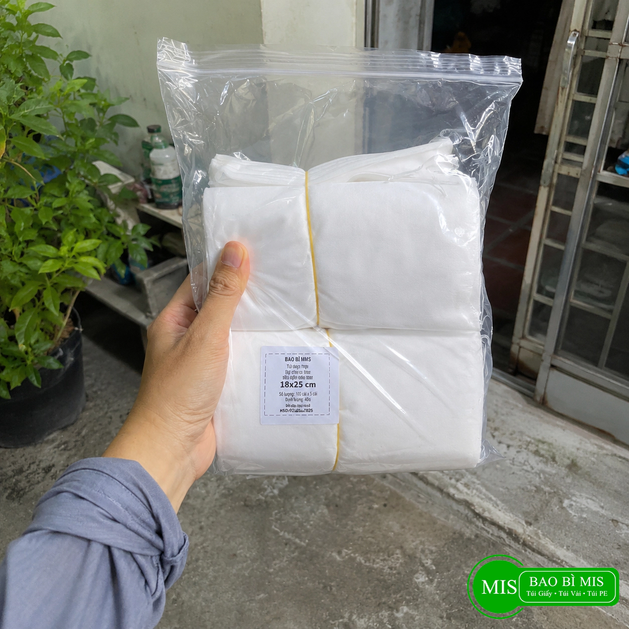 100 Túi bọc trái cây có nút cao su 18x25cm